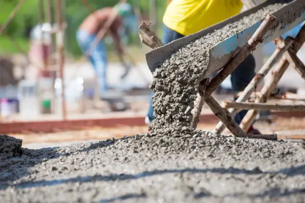 Jak obliczyć beton na wylewkę? Prosty kalkulator i porady